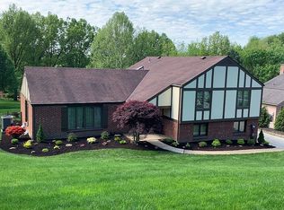120 Woodside Dr, Mcmurray, PA