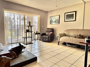 140 Lake Nancy Ln APT 116, Royal Palm Beach, FL 33411