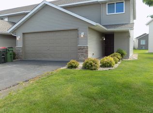 9136 Goodrich Dr #1, Monticello, MN 55362