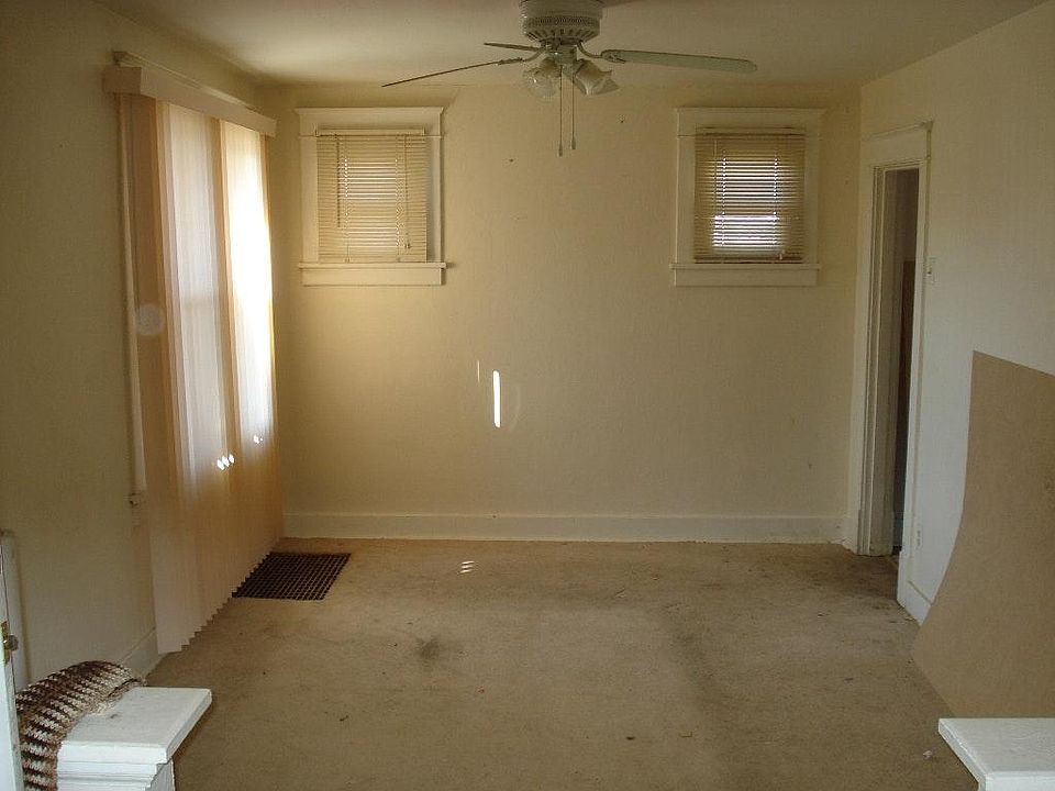 2nd image of 8237 John Pl