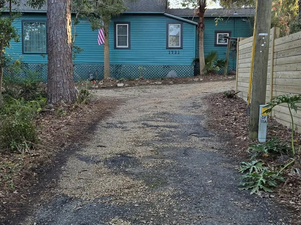 1721 Old Fort Dr, Tallahassee, FL 32301