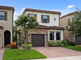 4849 NW 55th Pl, Tamarac, FL 33319