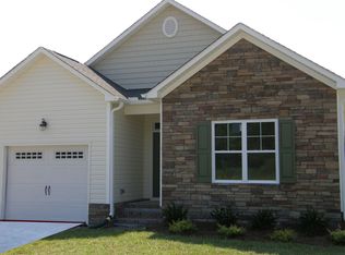 1522 Stones Edge Loop, Wilmington, NC 28405