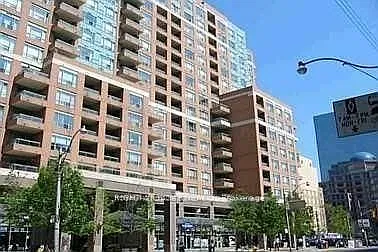 887 Bay St #1506