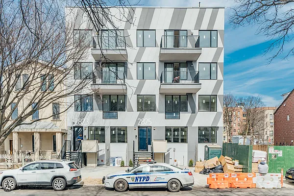 Rented by Nooklyn NYC LLC | media 43