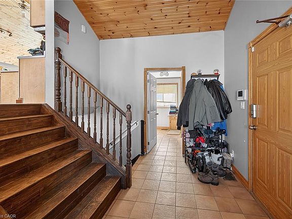 5th image of 1654 McDowell Rd E