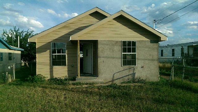 1st image of 227 Orchard Dr