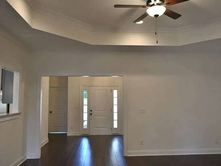 968 Jackson Mill Dr — Photo 2