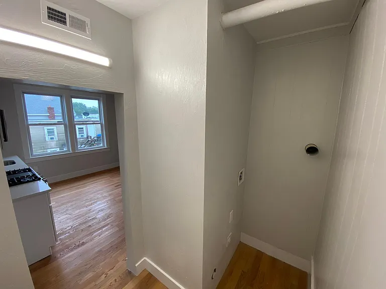 64 Chapel St #3 — Photo 11