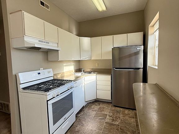 3rd image of 1001 N 29th St #2306CC91