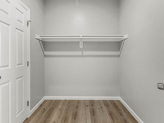 5th image of 2086 Kearney Ave #1