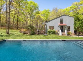 1561 Millstone Rd, Sag Harbor, NY 11963