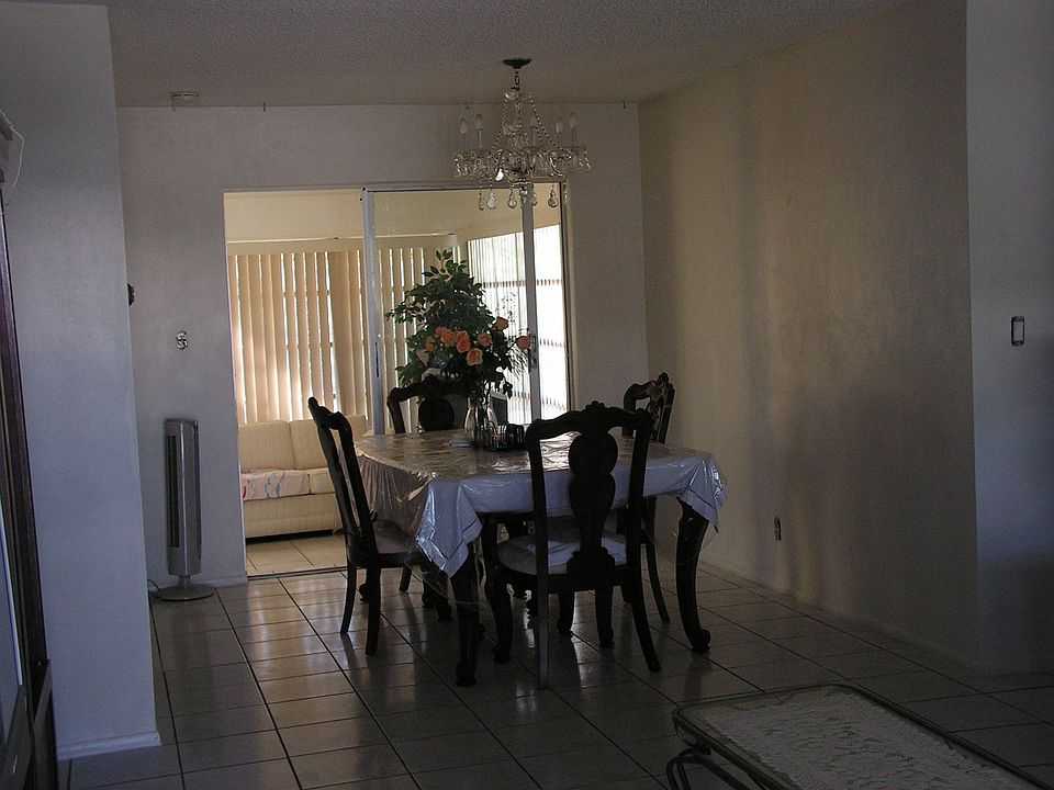 2nd image of 3011 NW 1st Dr