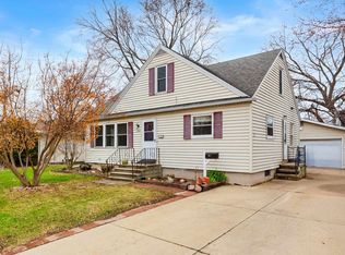 1515 Hazel St, Oshkosh, WI 54901