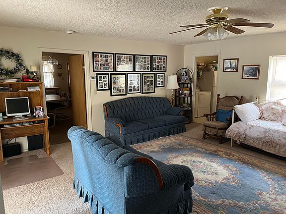 3rd image of 159 E Rye Dr