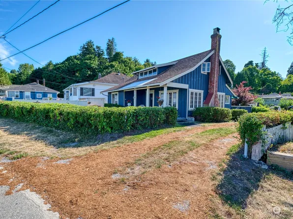 147 Bay View Drive, Point Roberts, WA 98281