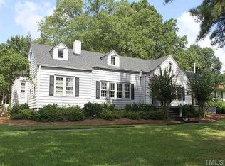 917 N Main St, Louisburg, NC 27549