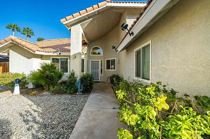 68220 Risueno Rd #1 — Photo 3