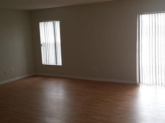 3rd image of 12905 Los Alamitos Ct