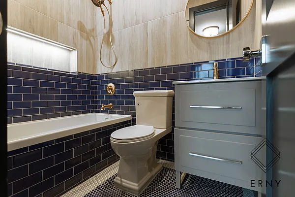 Rented by ERNY LLC | media 13