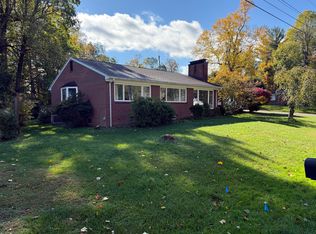 1011 Woodland Dr, Bridgeport, WV 26330