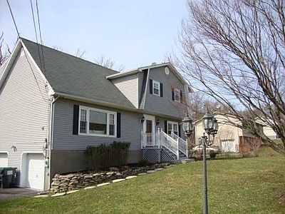 1st image of 14 Little Brook Ct