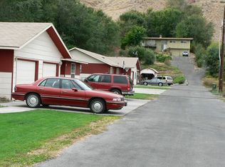 410 S 5th St, Selah, WA 98942