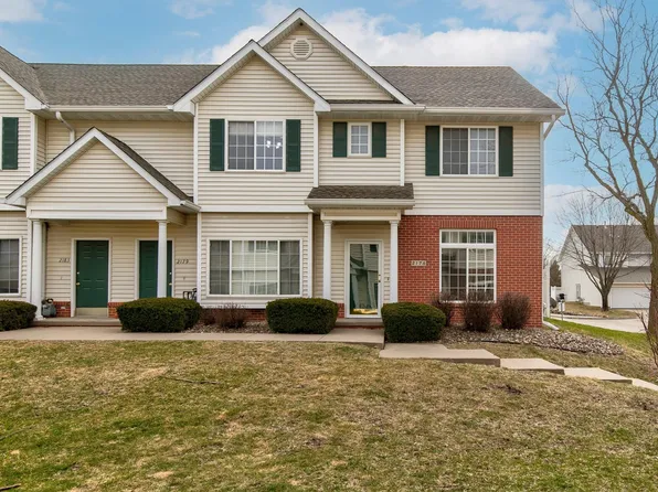 2175 Ridgeview Cir, Clive, IA 50325
