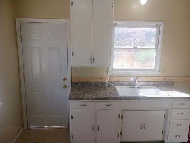 1st image of 516 E Fredricks St #B