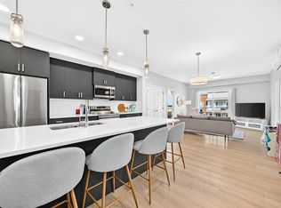 550 NW Belmont St SW #4403, Calgary, AB T2X 5X1