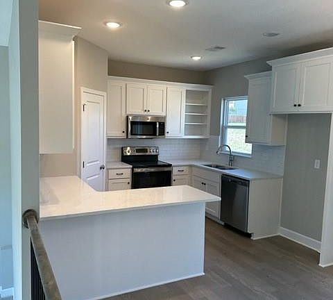 5th image of 1820 N 91st St