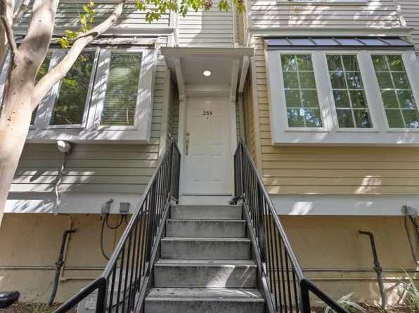 235 Kentdale Pl, San Jose, CA 95126