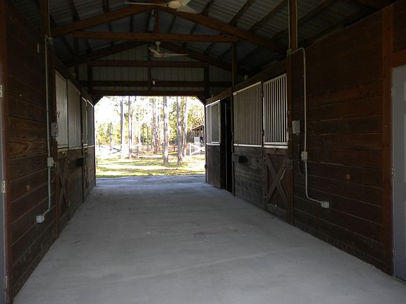 tacjk and feed room concrete asile