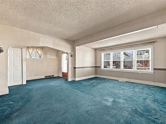 5th image of 77 Littlefield Ave