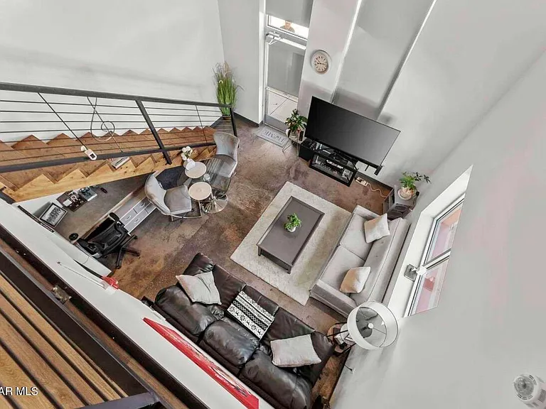 200 Anthony St #3 — Photo 6