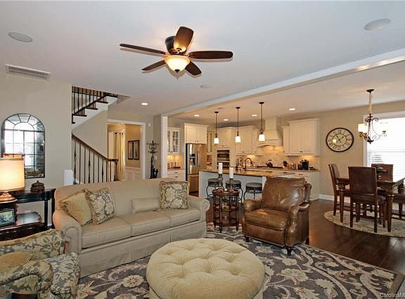 4th image of 120 Heron Cove Loop