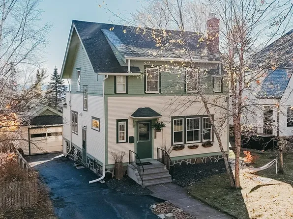 2912 E 1st St, Duluth, MN 55812