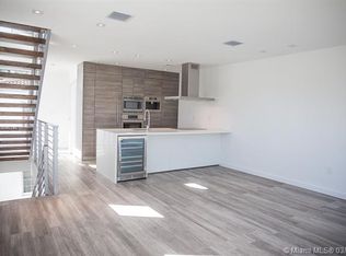 645 Michigan Ave, Miami Beach, FL 33139