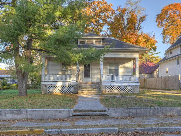 1160 S Maple Street, Carthage, MO 64836