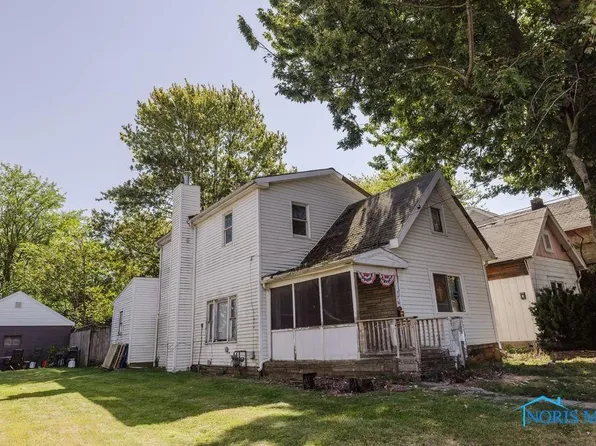 1705 Tracy St, Toledo, OH 43605
