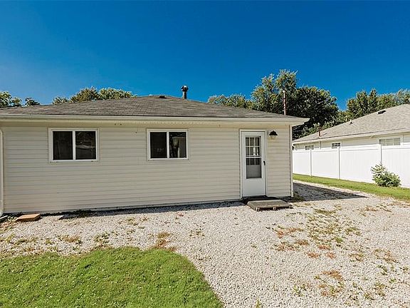 3rd image of 4771 Homewood Dr
