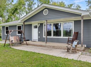 1625 S Sangamon St, Crete, IL 60417