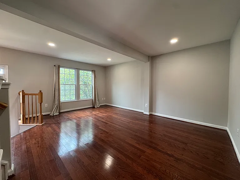 6203 Bella Dr — Photo 5