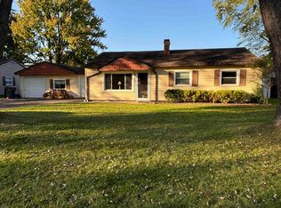 22259 Remick Dr, Clinton Township, MI 48036