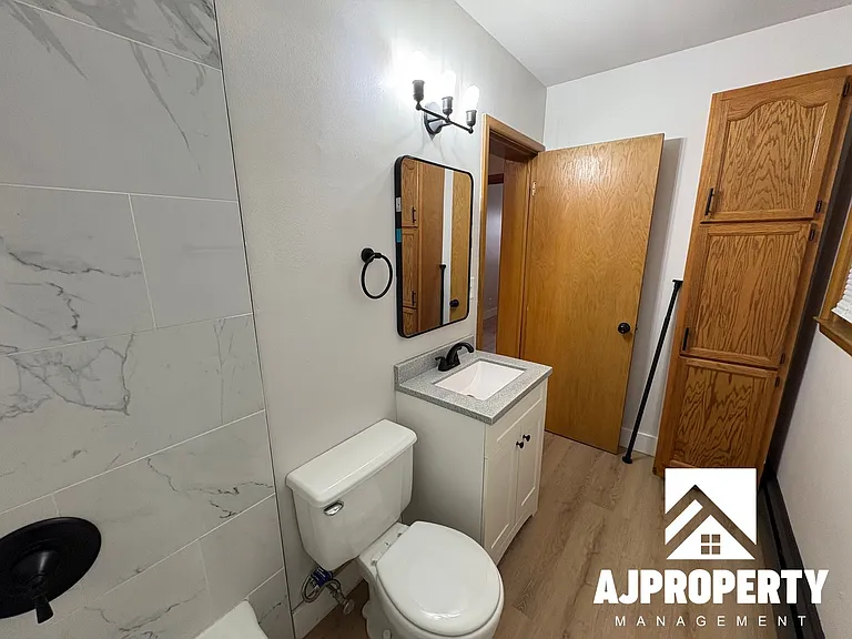 615 W 15th St #700-S — Photo 7