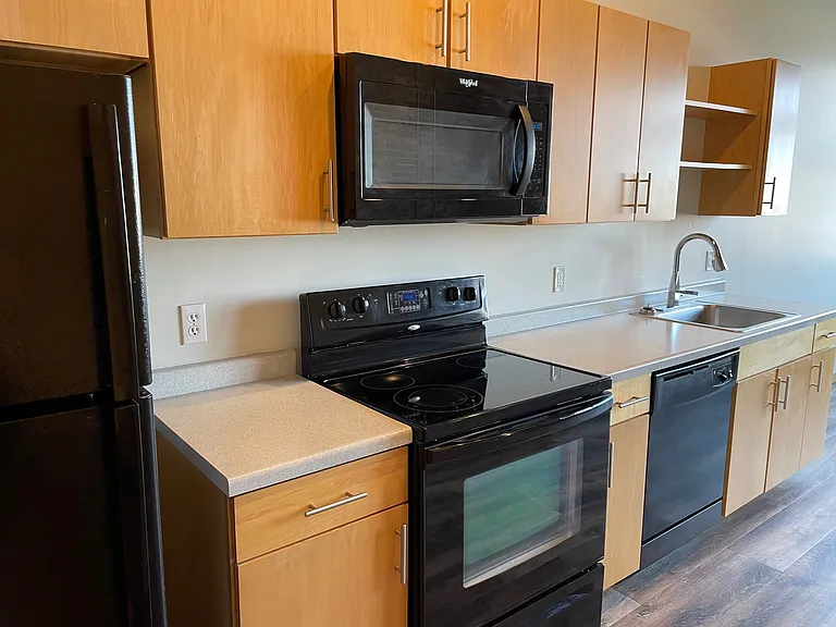 309 Roberts St N #401 — Photo 17