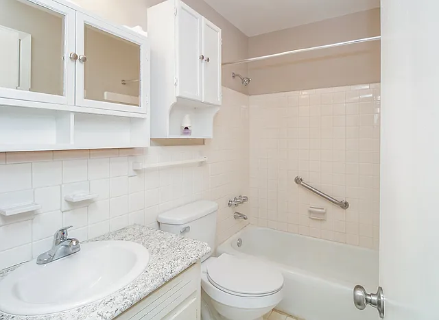 3417 Darlene Cir NW — Photo 6