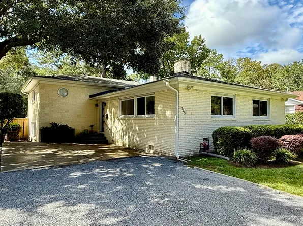 725 Shelley Rd, Charleston, SC 29407