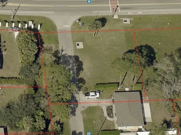 10010 W Terry St, Bonita Springs, FL 34135
