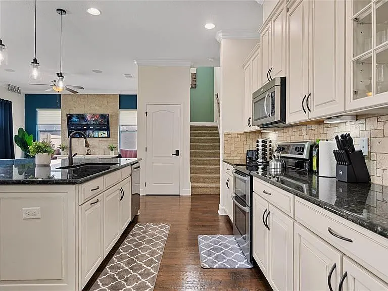 7603 S West Shore Blvd — Photo 48